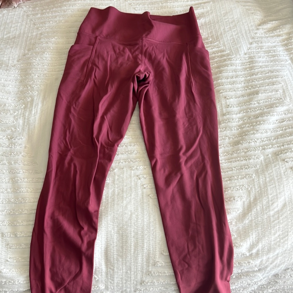 Athleta salutation stash pocket tight.